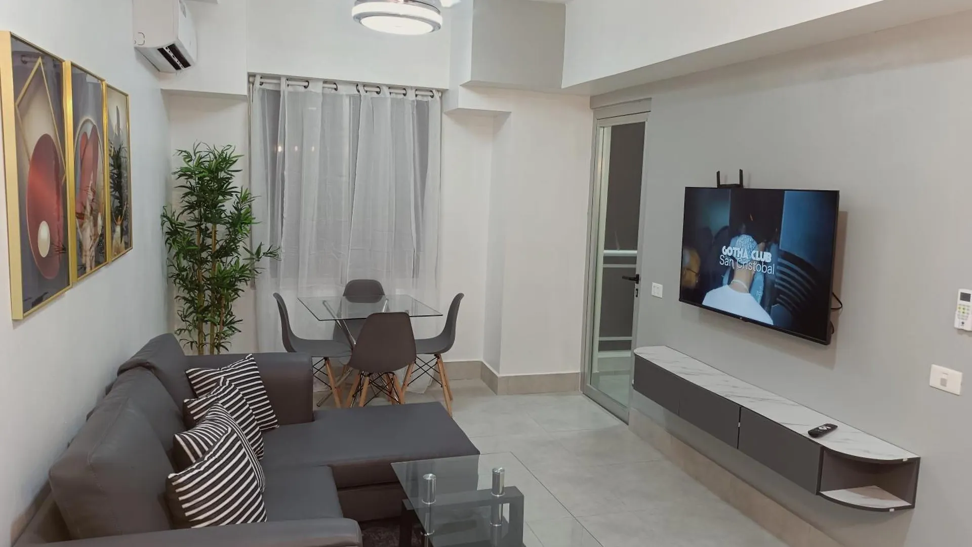 Boca Del Mar Iii, Apartamento 411 Boca Chica 0*,