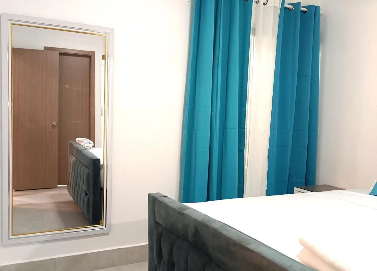 Boca Del Mar Iii, Apartamento 411 بوكا شيكا 0*,